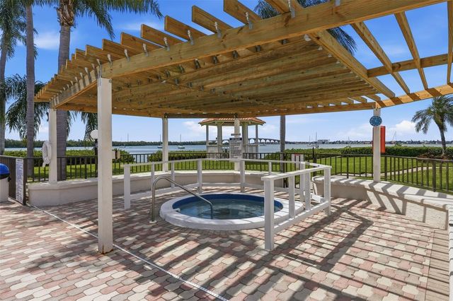6357 BAHIA DEL MAR BOULEVARD 406, St Petersburg, FL 33715