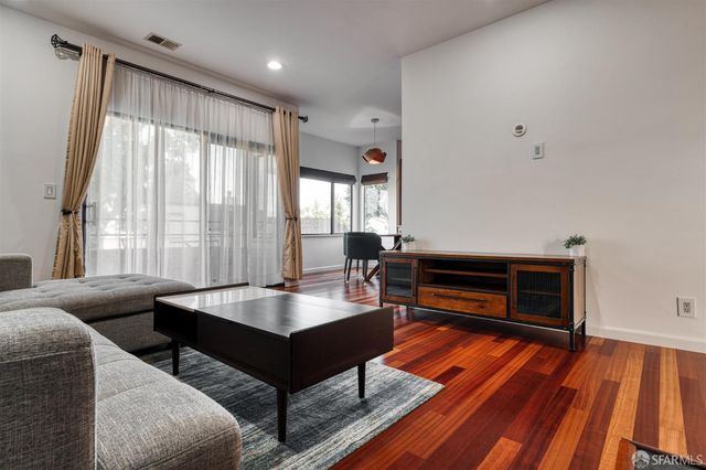 67 Appian Way A, South San Francisco, CA 94080