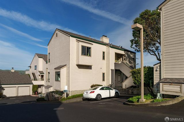 67 Appian Way A, South San Francisco, CA 94080