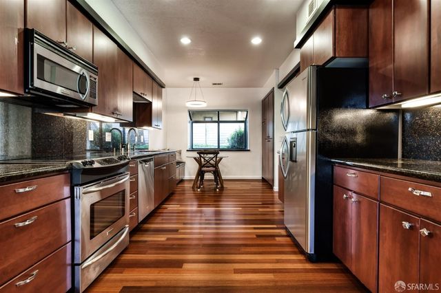 67 Appian Way A, South San Francisco, CA 94080