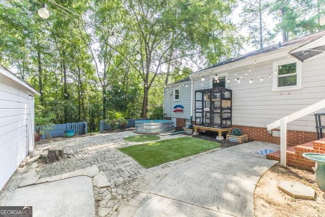 2411 Old Holton Road, Macon, GA 31204