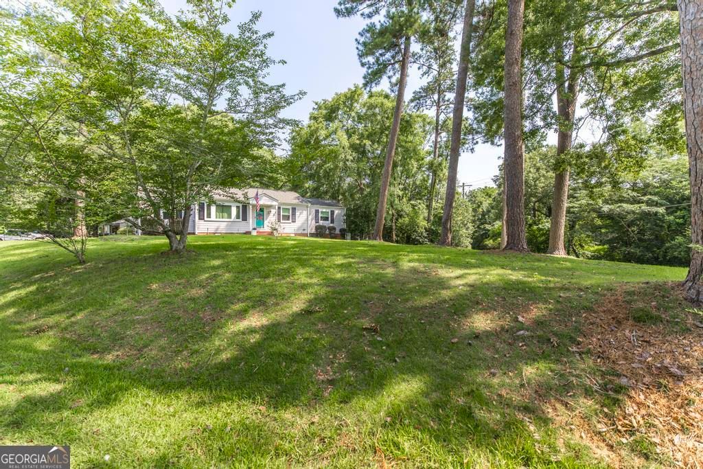 2411 Old Holton Road, Macon, GA 31204