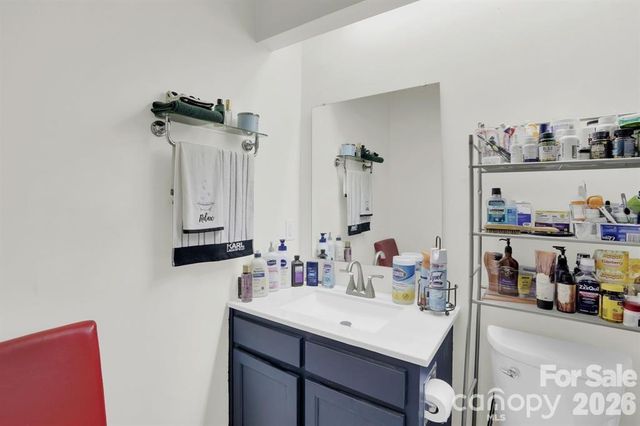 2911 Iron Gate Lane, Charlotte, NC 28212