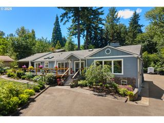 11605 Sw 35TH Ave, Portland, OR 97219