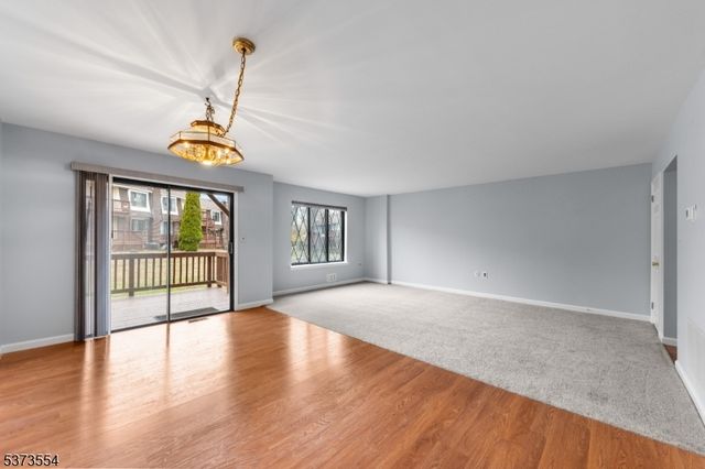 46 Dorchester Ct, Hillsborough Twp., NJ 08844