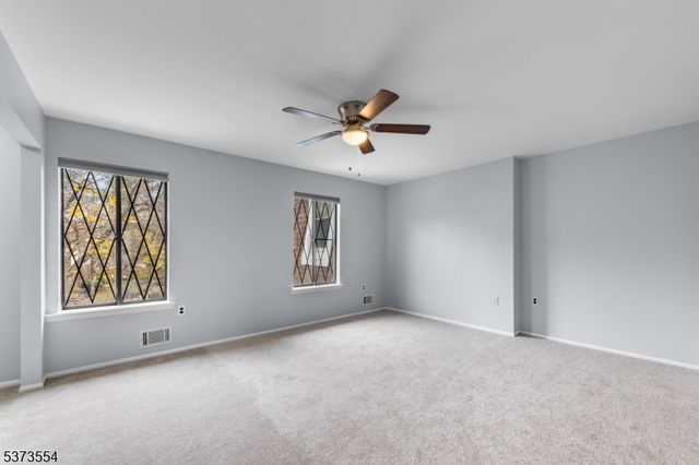 46 Dorchester Ct, Hillsborough Twp., NJ 08844