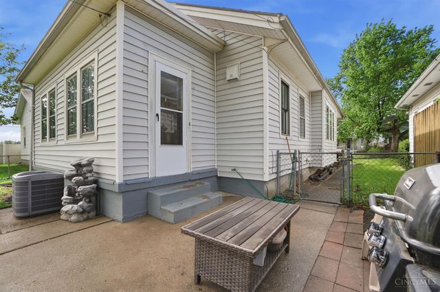 890 Weller Avenue, Hamilton, OH 45015