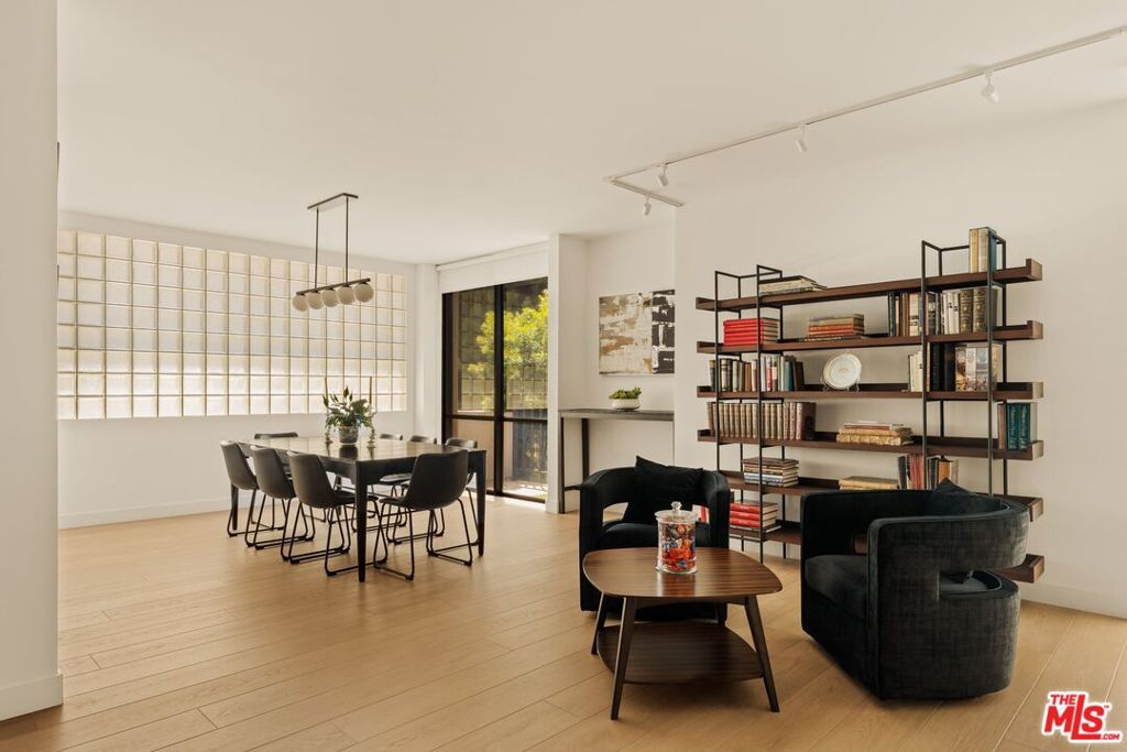 211 S Spalding Drive 107S, Beverly Hills, CA 90212 — photo 4