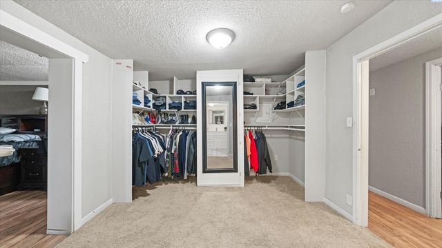 1082 N 61st Ave, West Richland, WA 99353