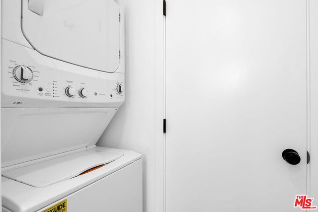 1021 N Genesee Avenue 8, West Hollywood, CA 90046