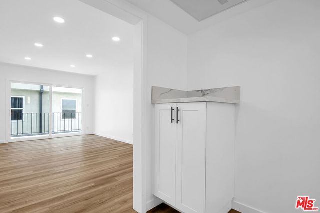 1021 N Genesee Avenue 8, West Hollywood, CA 90046