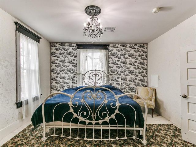 506 S Evans Avenue, El Reno, OK 73036