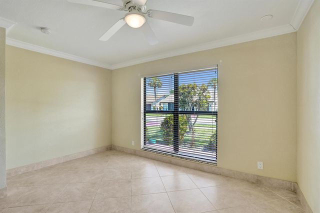 2105 SW 17th Circle, Deerfield Beach, FL 33442