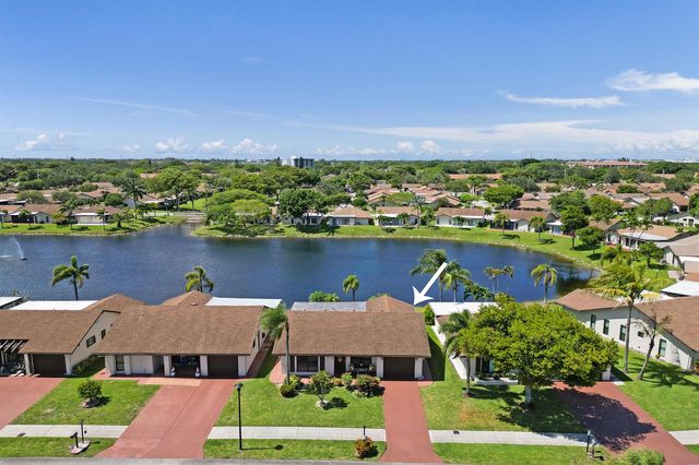 2105 SW 17th Circle, Deerfield Beach, FL 33442