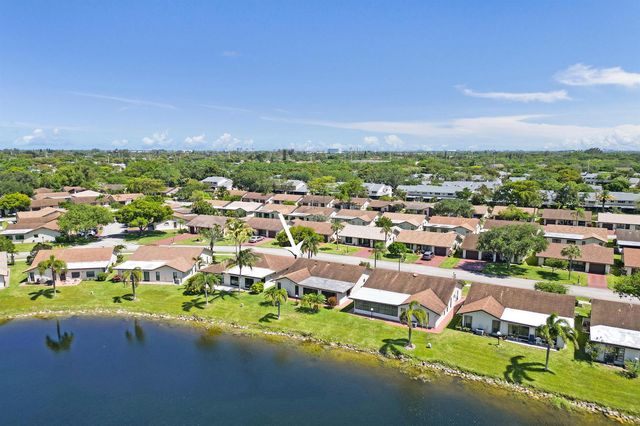 2105 SW 17th Circle, Deerfield Beach, FL 33442