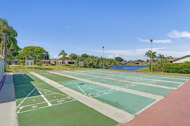 2105 SW 17th Circle, Deerfield Beach, FL 33442