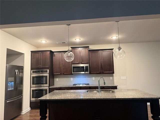 801 Relic Ridge, Hampton, GA 30228