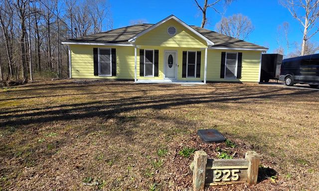225 Lee Road 0960, Smiths Station, AL 36877