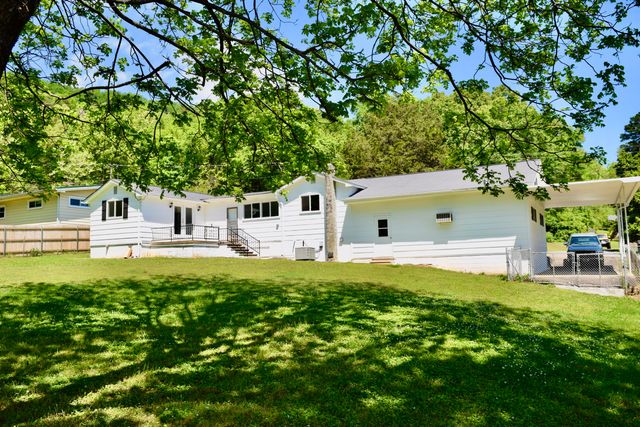 216 W Walden Circle, Soddy Daisy, TN 37379