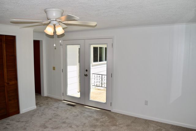 216 W Walden Circle, Soddy Daisy, TN 37379