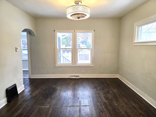 7115 Harrison Avenue, Hammond, IN 46324