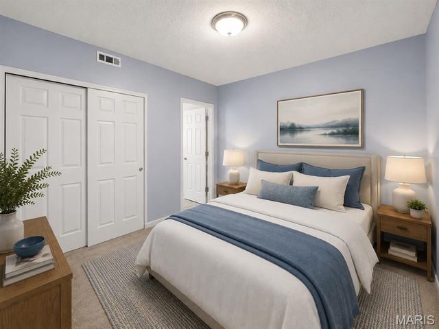 3414 E Lime Kiln A, St Charles, MO 63301