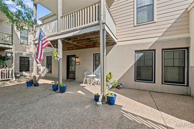 3414 E Lime Kiln A, St Charles, MO 63301