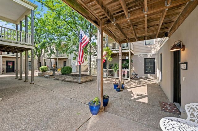 3414 E Lime Kiln A, St Charles, MO 63301