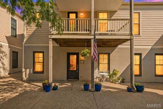 3414 E Lime Kiln A, St Charles, MO 63301