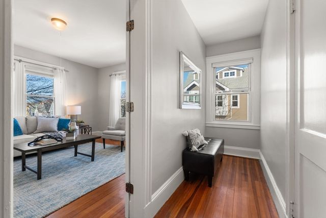 126 Harvey St 2, Cambridge, MA 02140