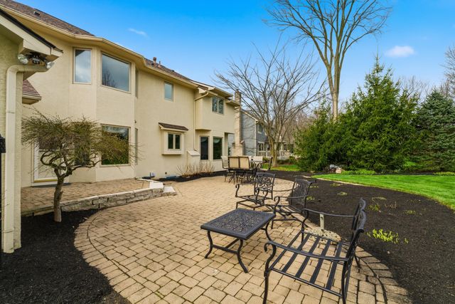 6190 Deeside Drive, Dublin, OH 43017