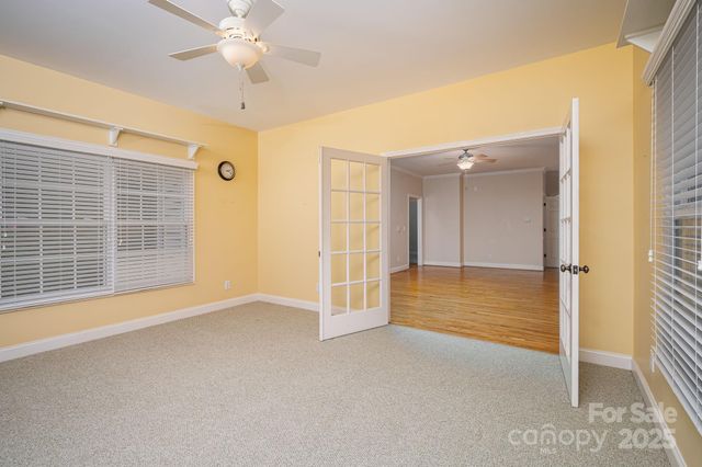 131 Creekside Drive, Shelby, NC 28152