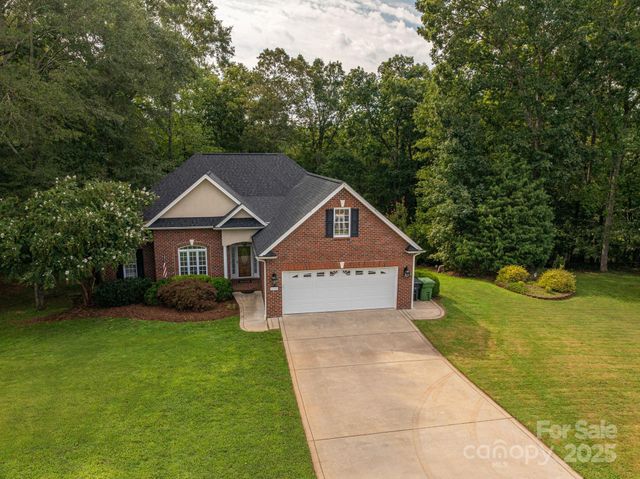 131 Creekside Drive, Shelby, NC 28152