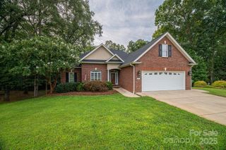 131 Creekside Drive, Shelby, NC 28152