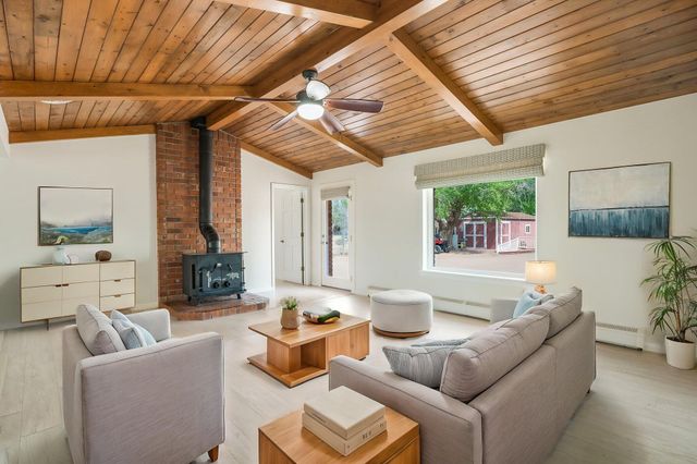 38 Sunset Drive, Belen, NM 87002