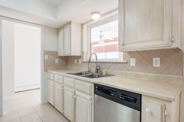 38 Sunset Drive, Belen, NM 87002