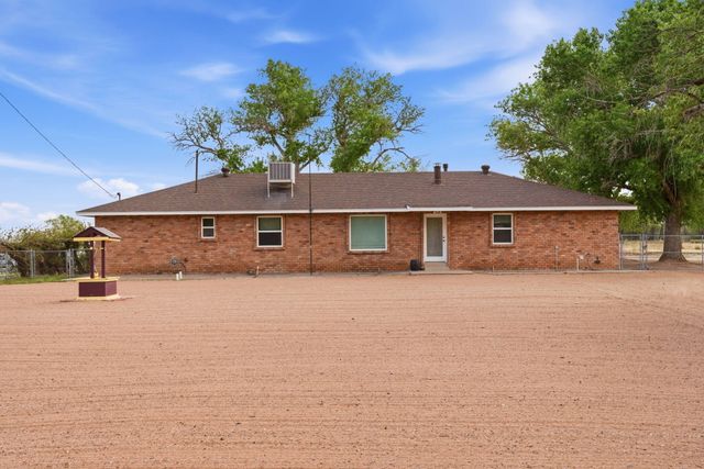 38 Sunset Drive, Belen, NM 87002