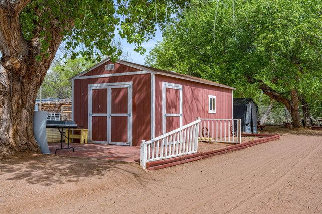 38 Sunset Drive, Belen, NM 87002