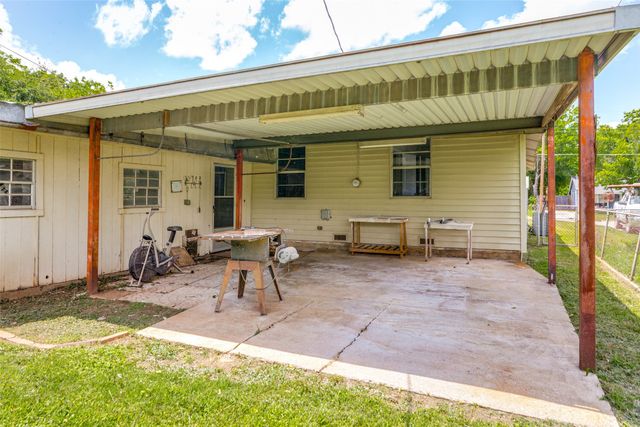 417 Marengo Street, Cleburne, TX 76033