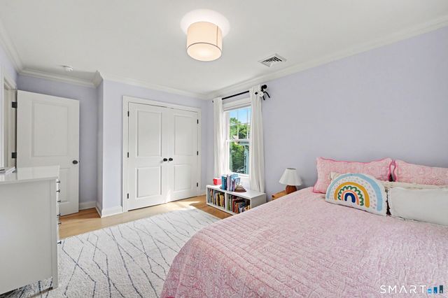 16 Dale Drive, Greenwich, CT 06831