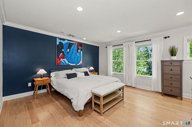 16 Dale Drive, Greenwich, CT 06831
