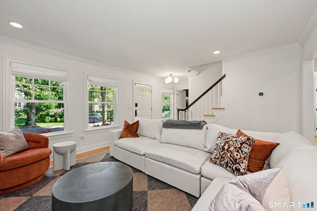 16 Dale Drive, Greenwich, CT 06831