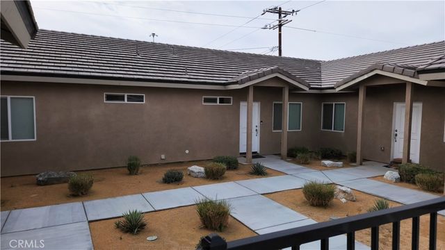 20125 Zuni, Apple Valley, CA 92307