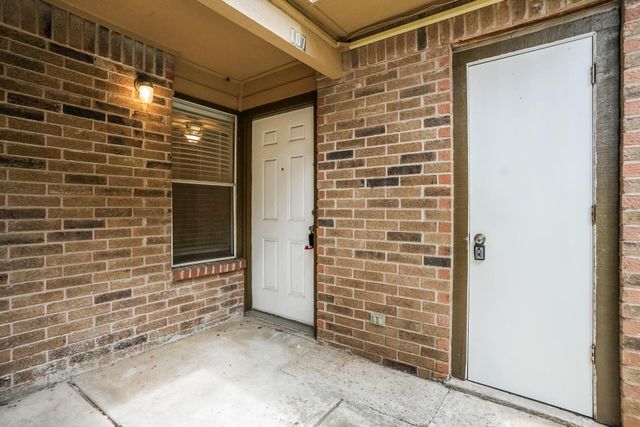 5608 Cougar DR 107, Austin, TX 78745