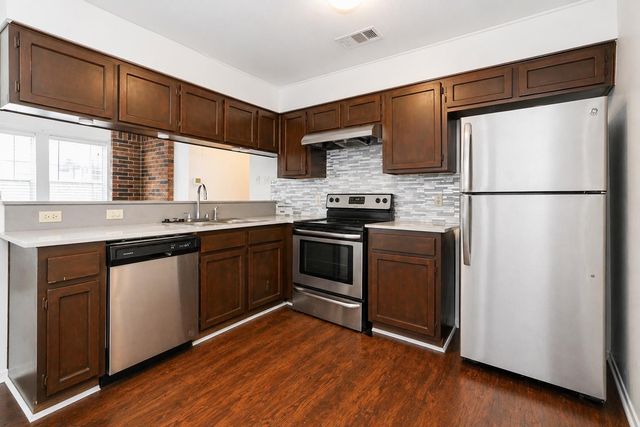 5608 Cougar DR 107, Austin, TX 78745