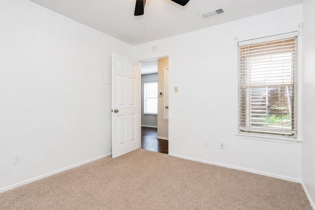 5608 Cougar DR 107, Austin, TX 78745
