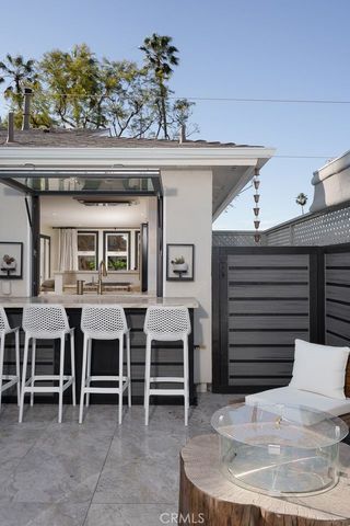 21142 Surfwood, Huntington Beach, CA 92646