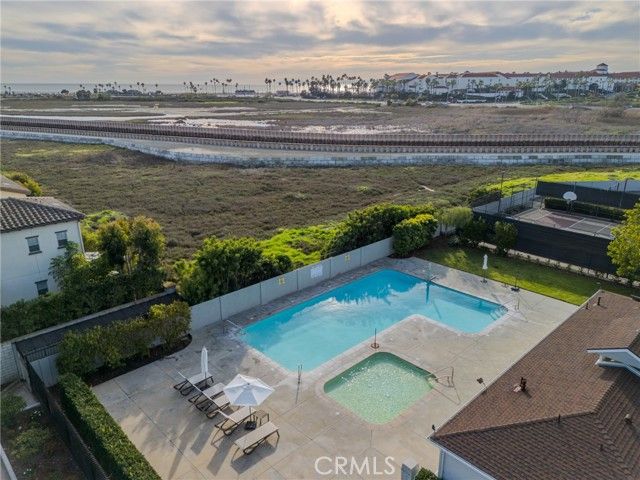 21142 Surfwood, Huntington Beach, CA 92646