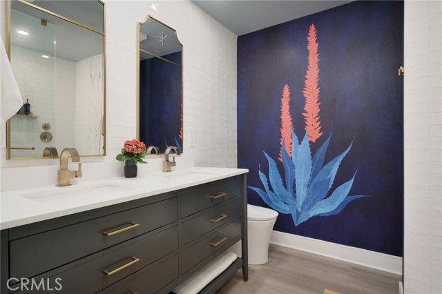 21142 Surfwood, Huntington Beach, CA 92646