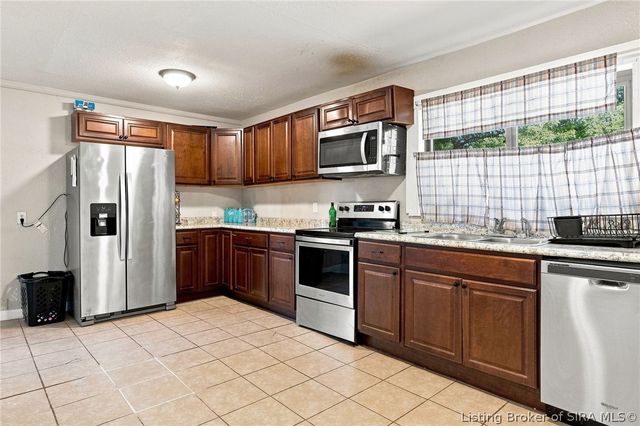 10805 Highway 135 NE, New Salisbury, IN 47161